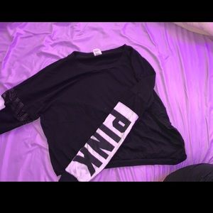 Very cute black long sleeve shirt.